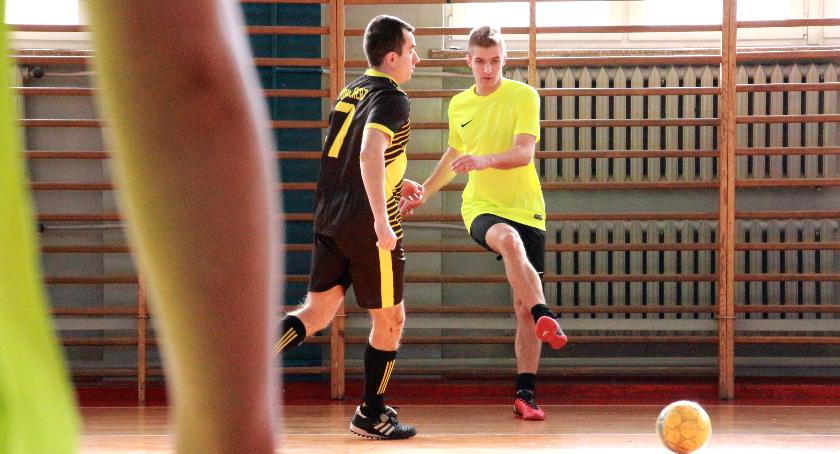 Kamil Fiedorowicz, Kamil Niewiński