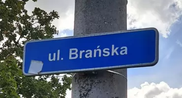 Ul. Brańska zmieni zarządcę. Ruszyło też koszenie poboczy