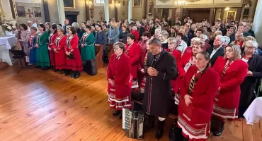 Koła Gospodyń Wiejskich spotkały się w Domanowie. Była modlitwa i wspólna integracja [FOTO]